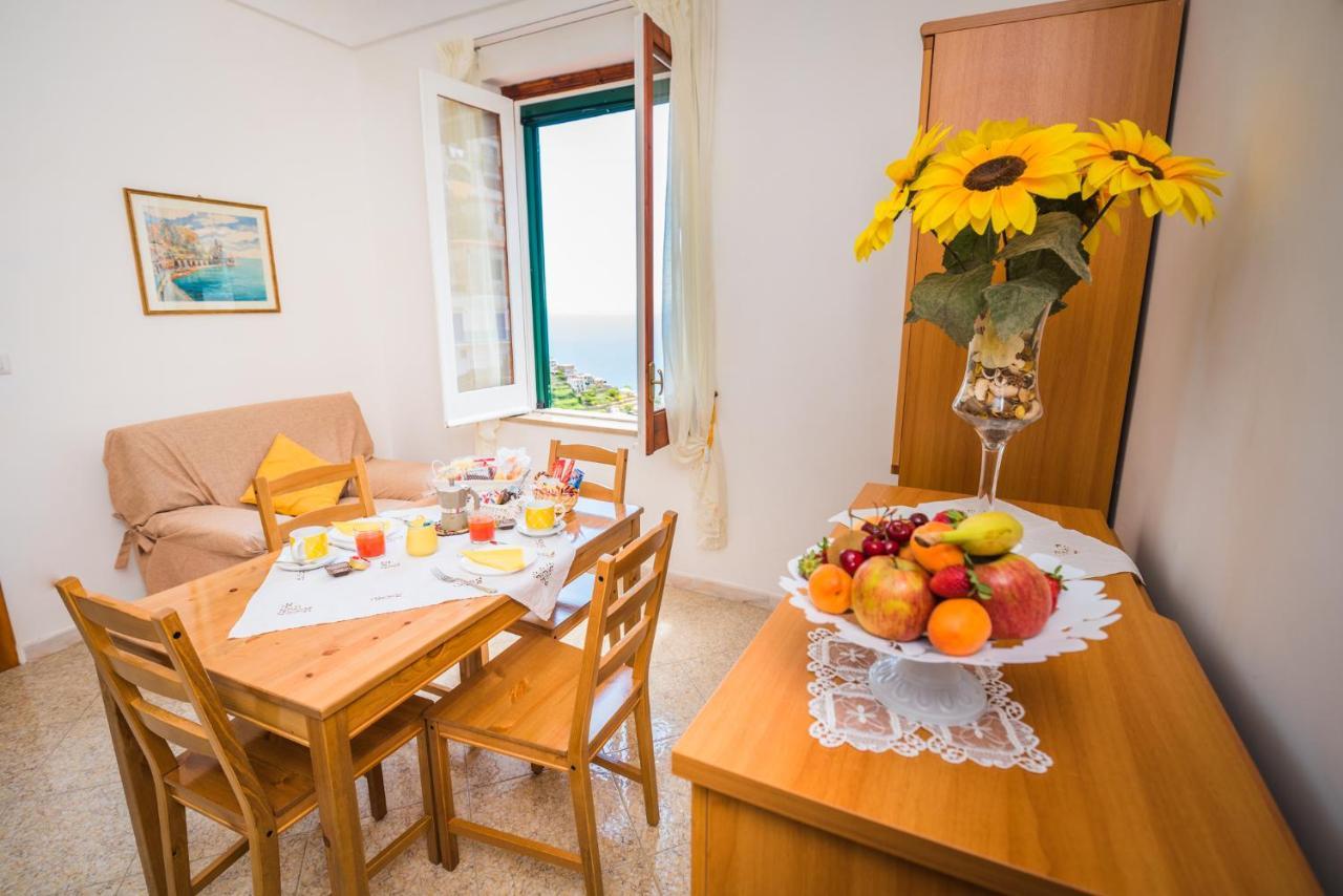 La Villa Di Enzo Casa Vacanze Con Vista Mare อามาลฟี ภายนอก รูปภาพ