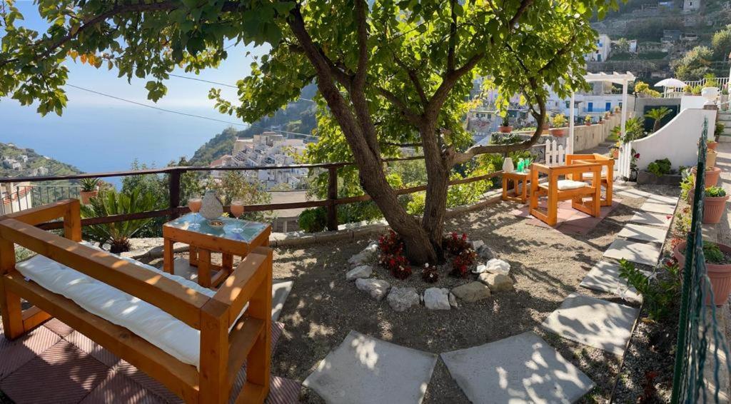 La Villa Di Enzo Casa Vacanze Con Vista Mare อามาลฟี ภายนอก รูปภาพ